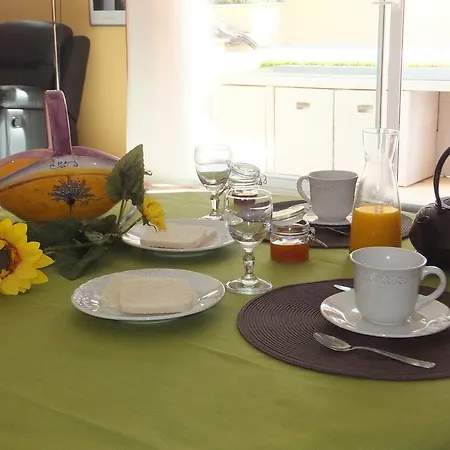 Les Lavandes Bed and breakfast *